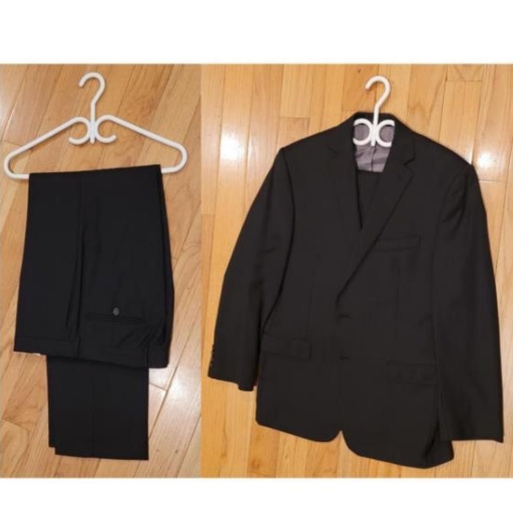 Calvin Klein - Men's Pinstriped Suit (Black): Jacket and Pants